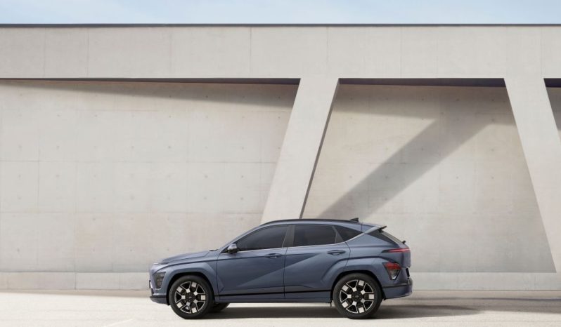 
								NEW Hyundai KONA 1.6 HYBRID Premium full									