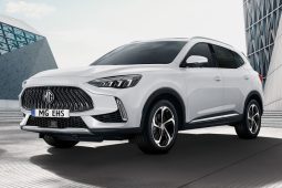 MG EHS Lxury 1.5l T GDI PHEV 258 PS A10 elec FWD