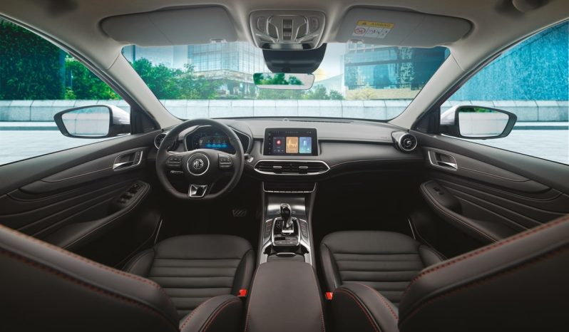 
								MG EHS Lxury 1.5l T GDI PHEV 258 PS A10 elec FWD full									